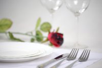 elegant-tableware-1431790_1920