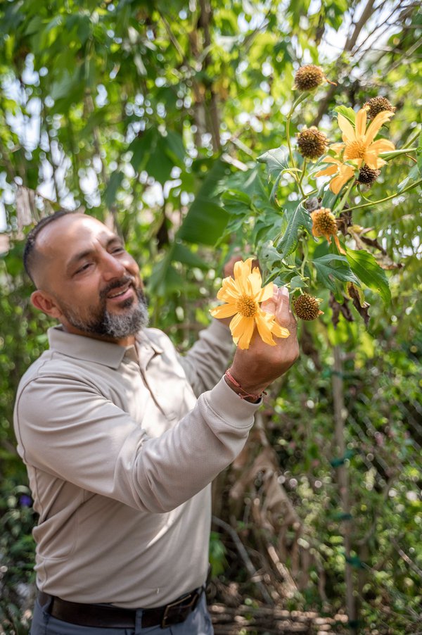 Joel Viloria of Jolly Olly Farm.jpg