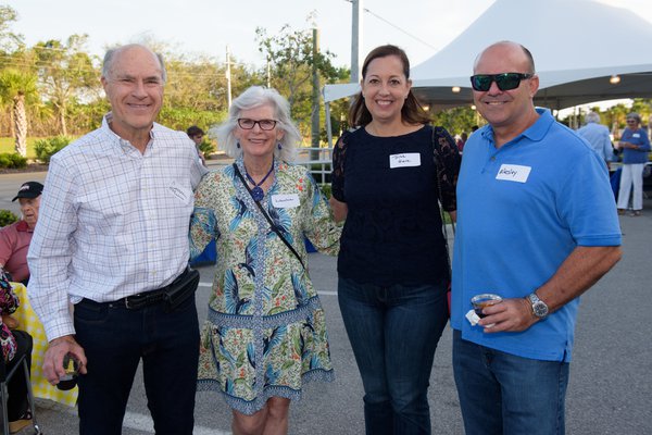 Carson and Laurie McEachern, Trish and Wesley Hare.jpg