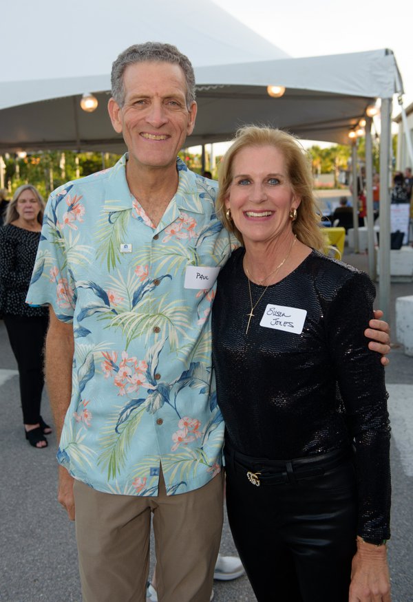 Dr. Paul and Susan Jones.jpg