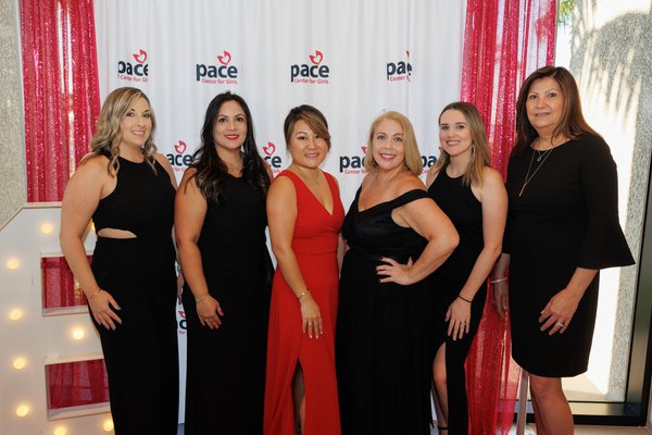 Daniella Guida, Tiffany Ojeda, Janet Grabowski, Jamie Leonard, Melissa Dean, and Cate Breyear.jpg