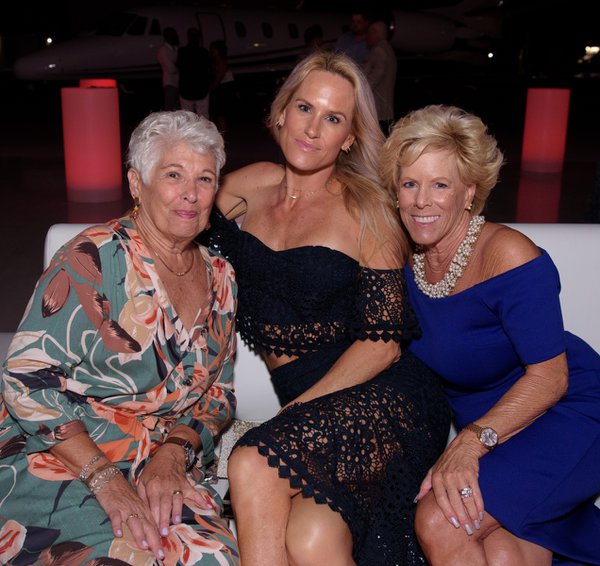 Judy Simone-Pagliaro, Jan Sandelli, Julie Taylor.jpg