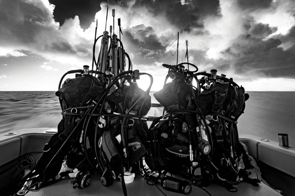 kelly family spearfishing dive packs.jpg