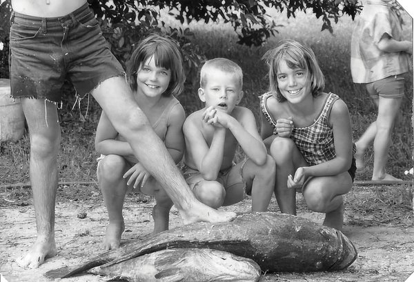 kelly family spearfishing old family photo.jpg